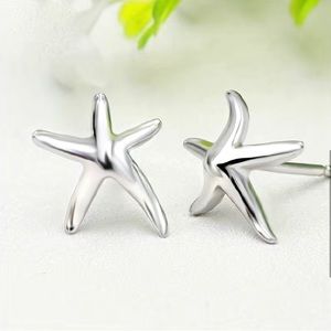 Cute Little Starfish Stud Earrings Versatile Simple Ladies Ear Accessories Gift